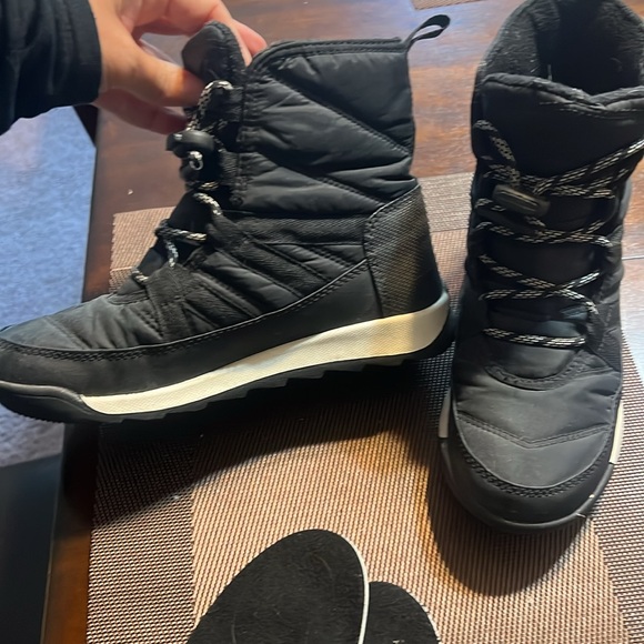 Winter boots - Picture 2 of 6